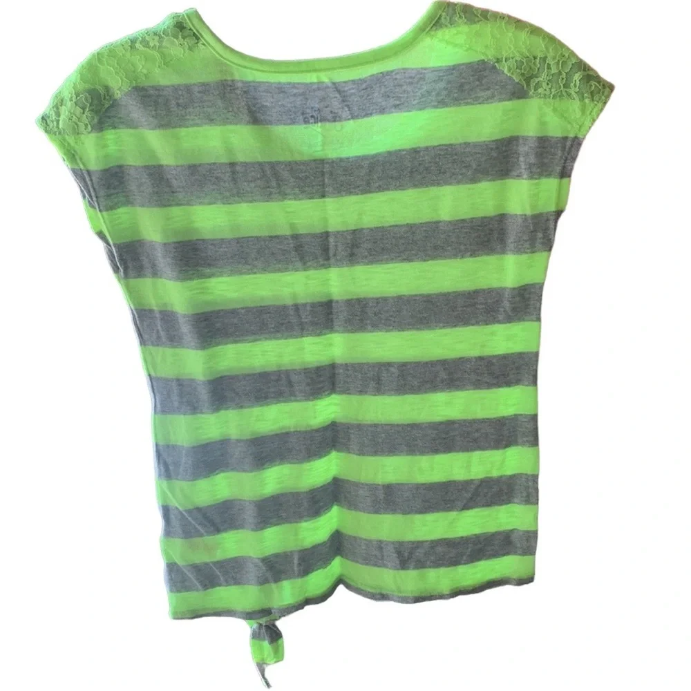 EUC Justice Top • Girls Size 10
